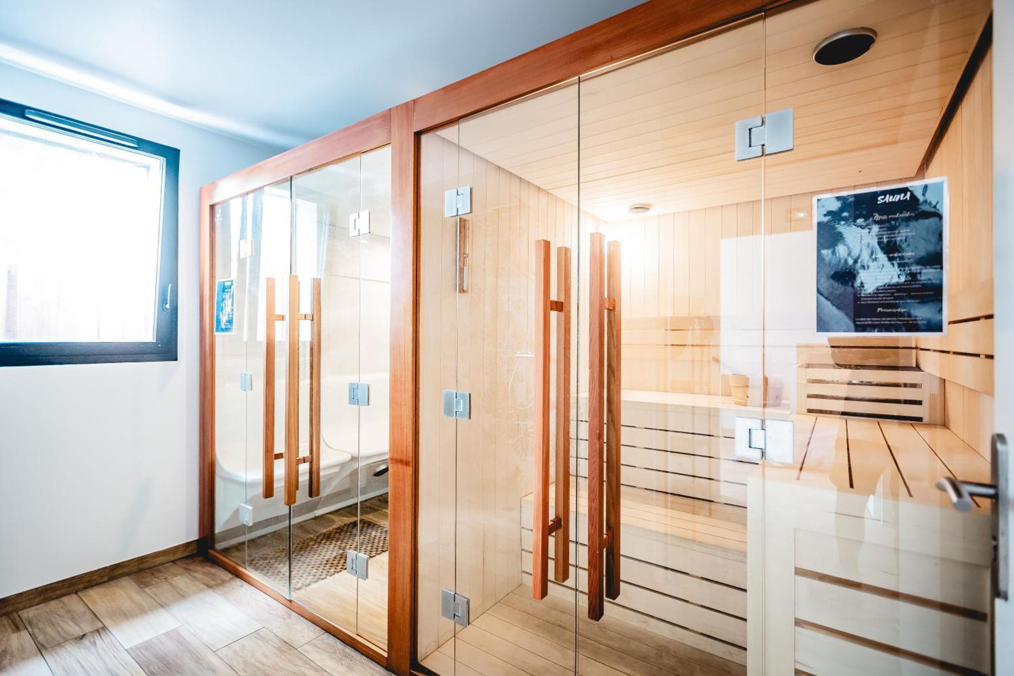 Les Maritimes Hotell Seignosse Exteriör bild